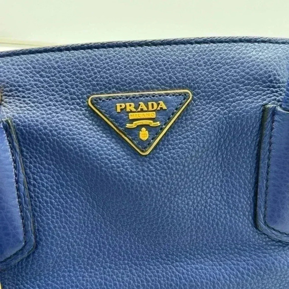 PRADA Vitello Daino Grained Leather with FREE ENTRUPY when purchased! - Picture 13 of 16